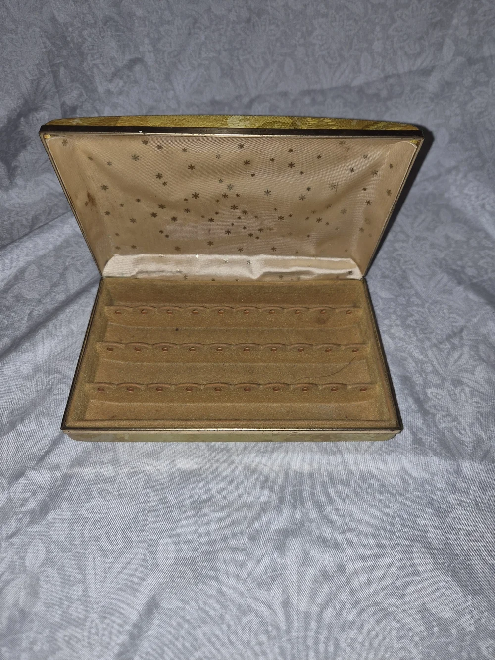 Mele.Vintage Gold Tone Jewelry Display Box